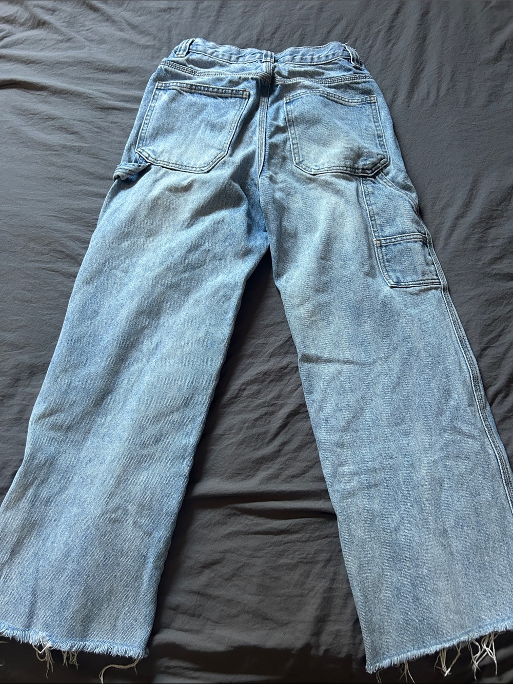 Light Wash Wide-Leg Jeans with Frayed Hem - Picture 3 of 3